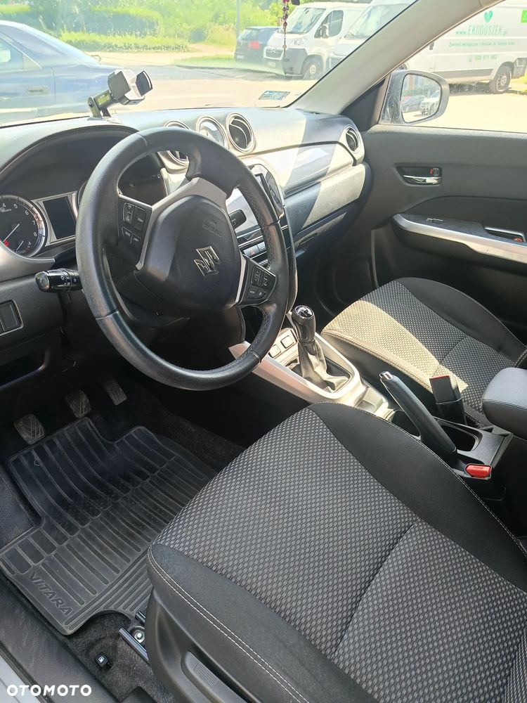 Suzuki Vitara 1.6 Comfort 2WD - 7