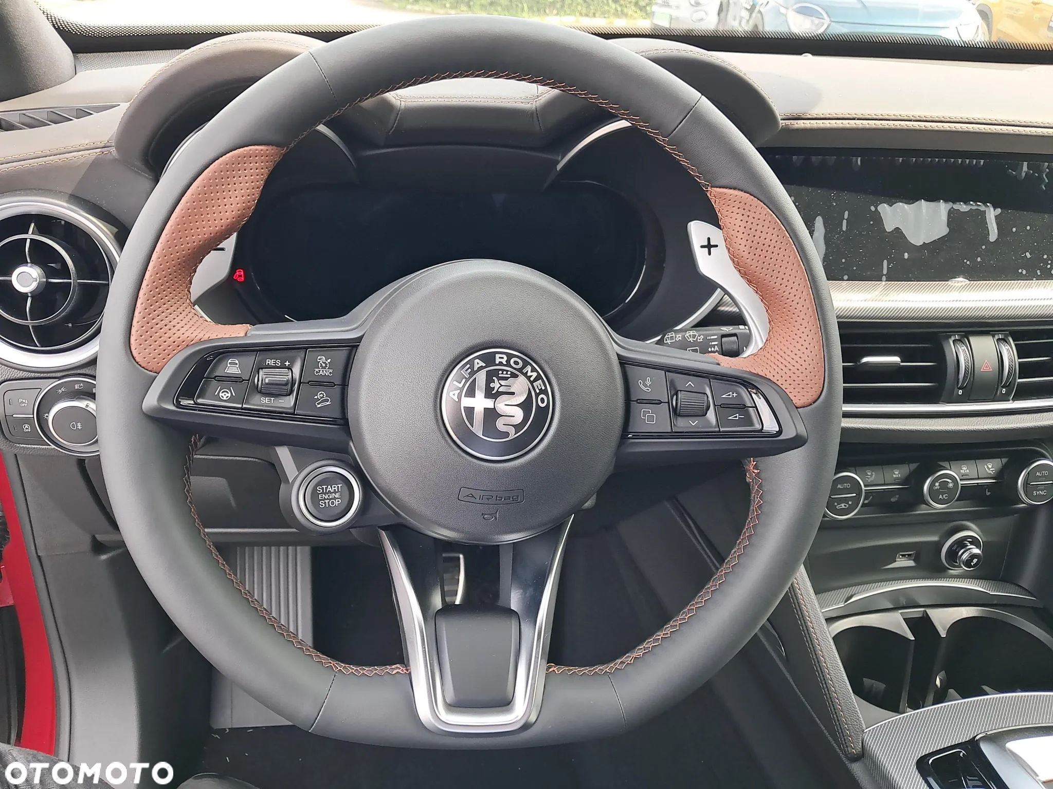 Alfa Romeo Stelvio - 15