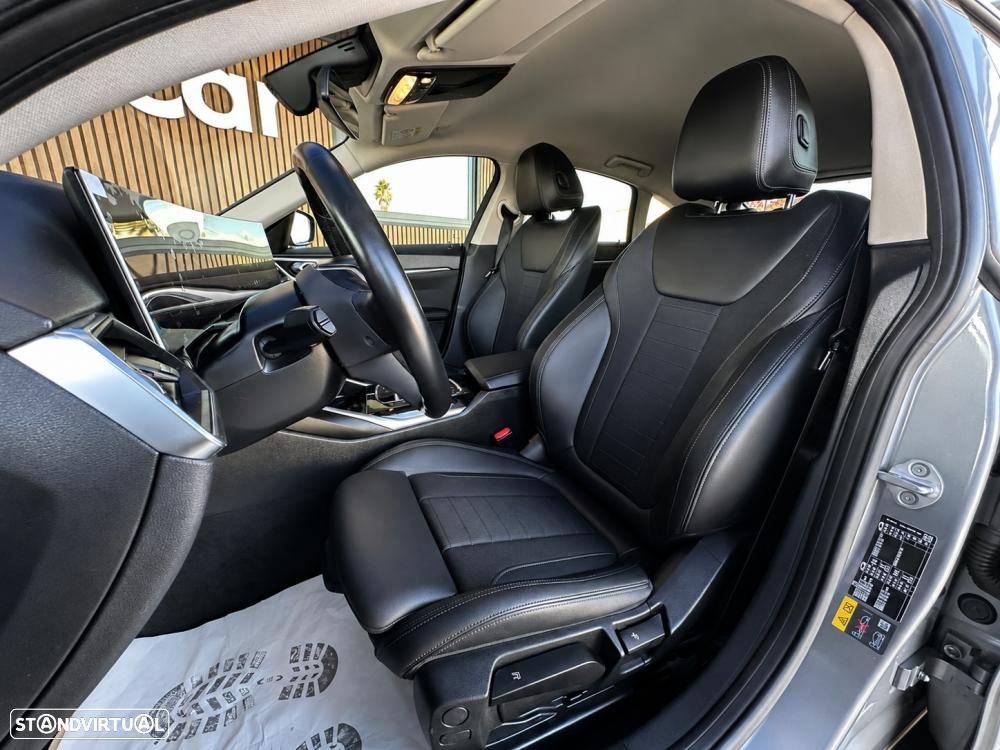 BMW i4 eDrive35 - 18