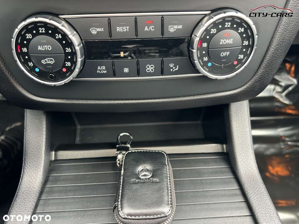 Mercedes-Benz GLE - 23