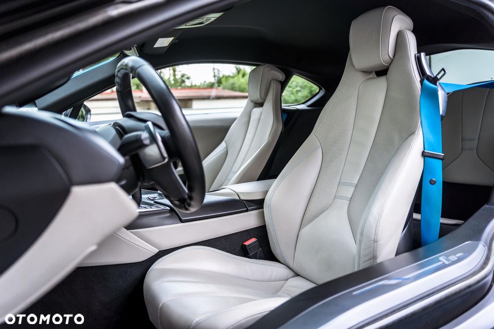 BMW i8 - 7