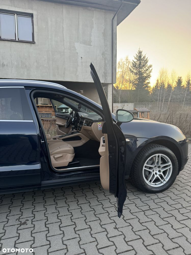 Porsche Macan S - 17