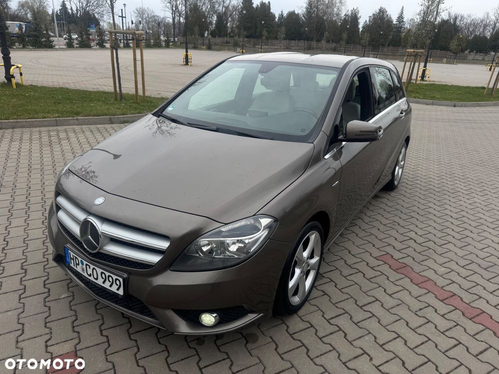 Mercedes-Benz Klasa B 180 BlueEFFICIENCY Edition Style - 5