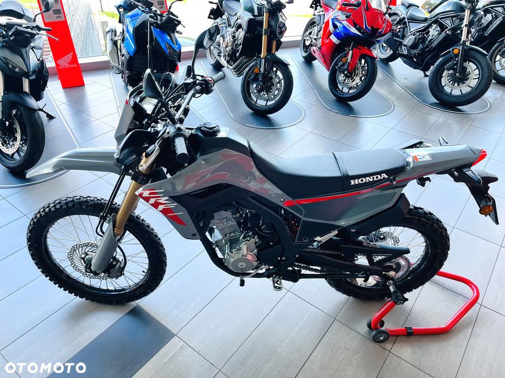 Honda CRF - 7