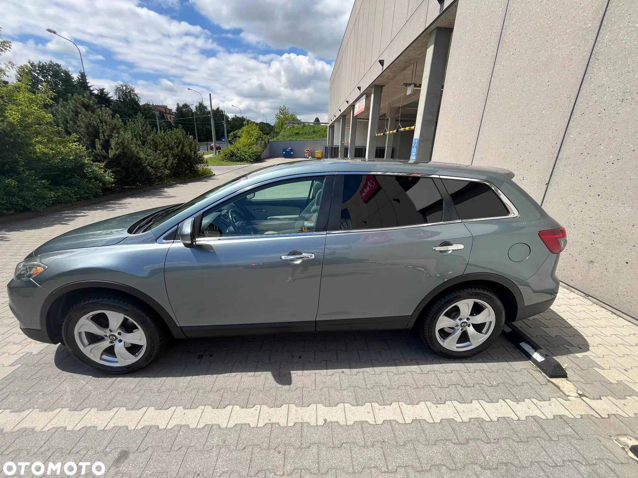Mazda CX-9 - 8