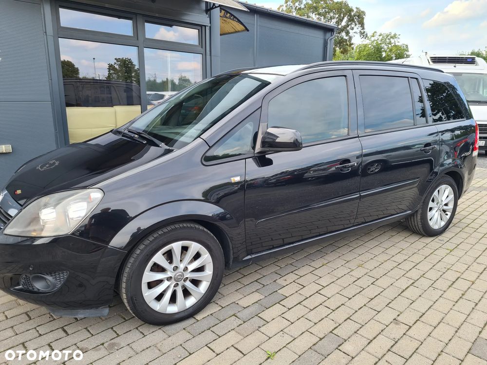 Opel Zafira 1.8 Design Edition - 11