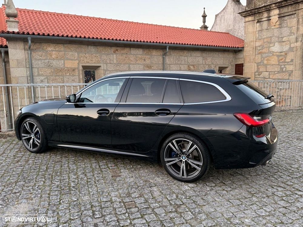 BMW 330 e Touring Pack M Auto - 40