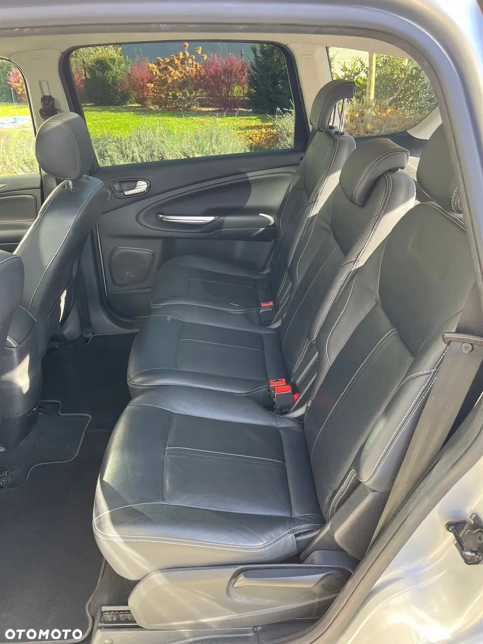 Ford S-Max 2.2 TDCi DPF Durashift-6-tronic Titanium - 22