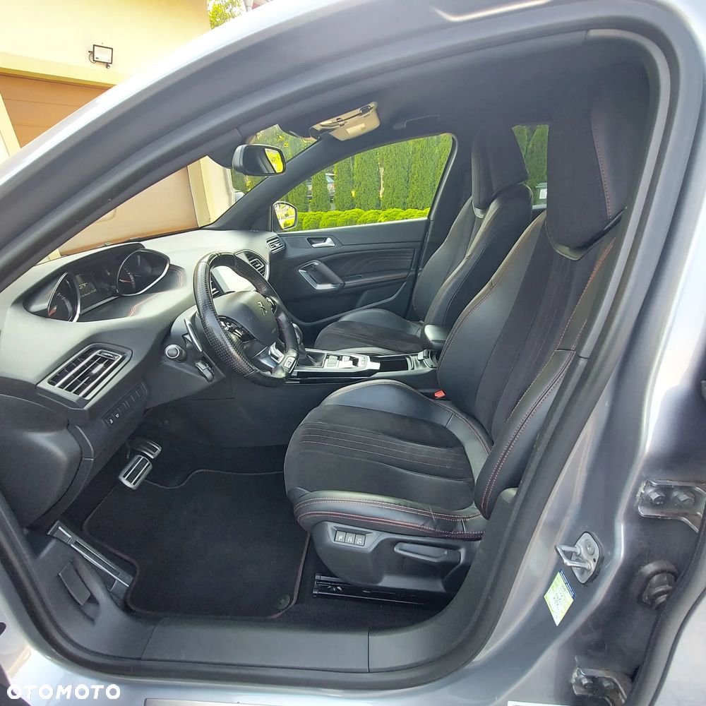 Peugeot 308 BlueHDi FAP 180 EAT8 Stop & Start GT - 13