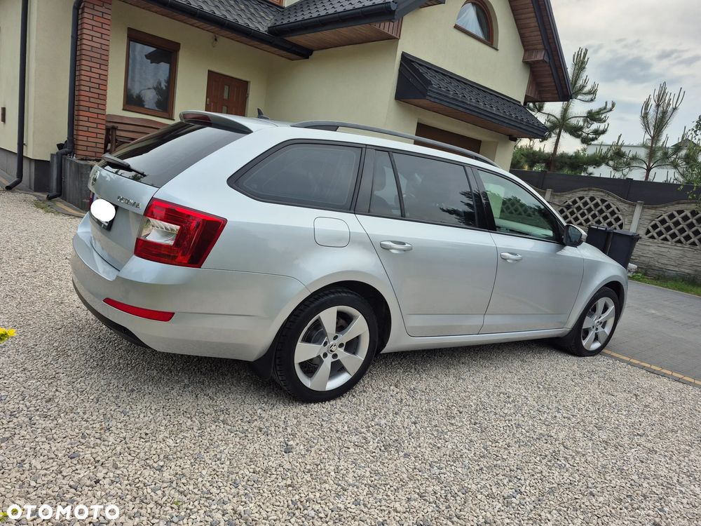 Skoda Octavia 1.6 TDI Elegance - 6
