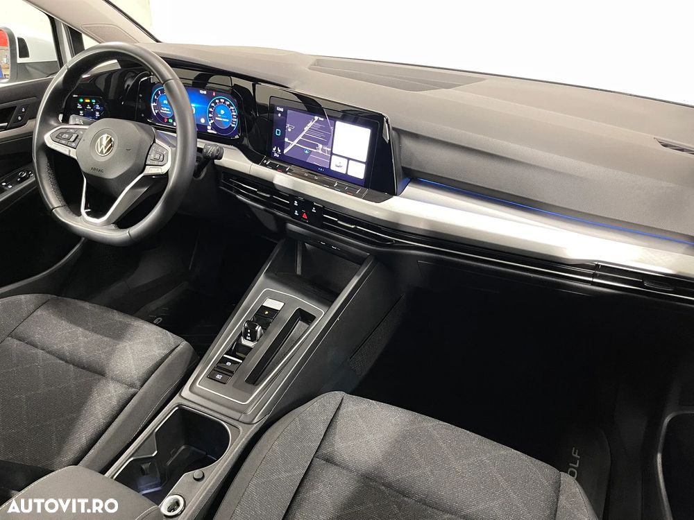 Volkswagen Golf 1.5 eTSI ACT DSG MHEV Life - 10