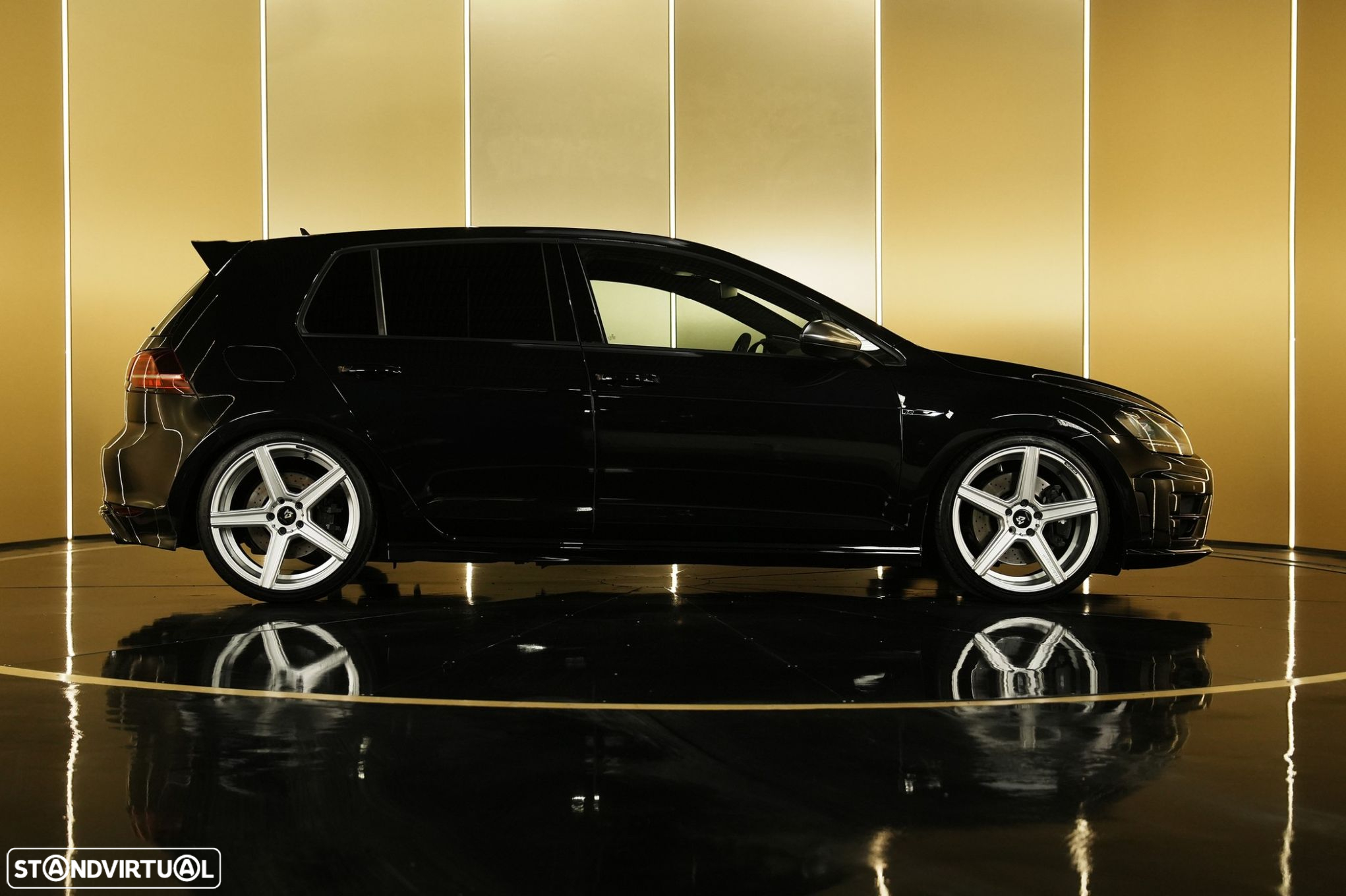 VW Golf 2.0 TSi R DSG - 5