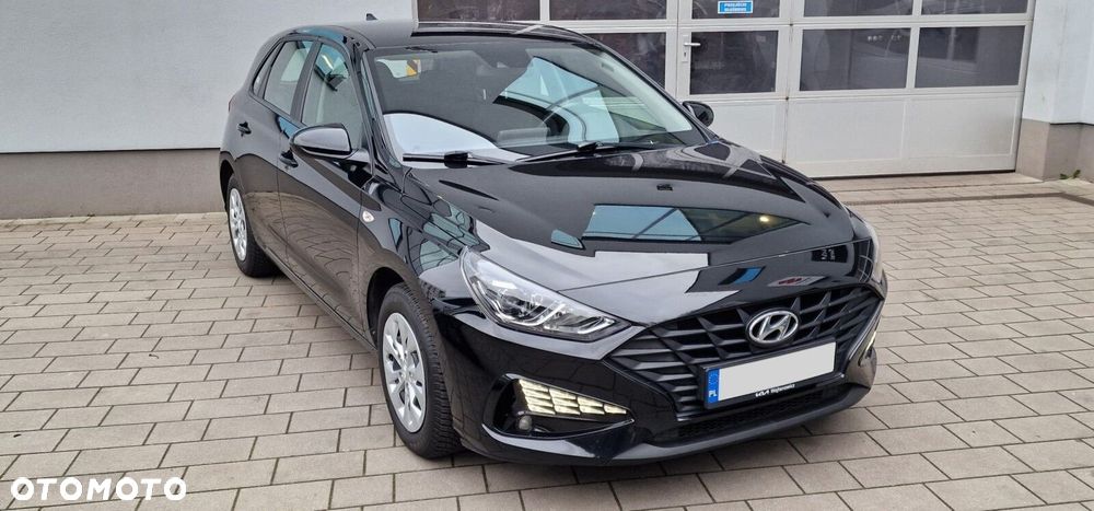 Hyundai i30 1.5 DPI Classic + - 1