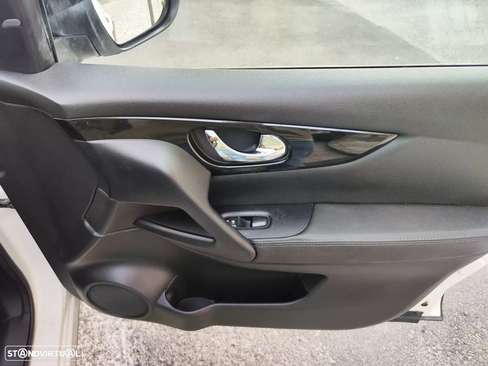 Nissan Qashqai 1.6 dCi Tekna Premium Xtronic - 15