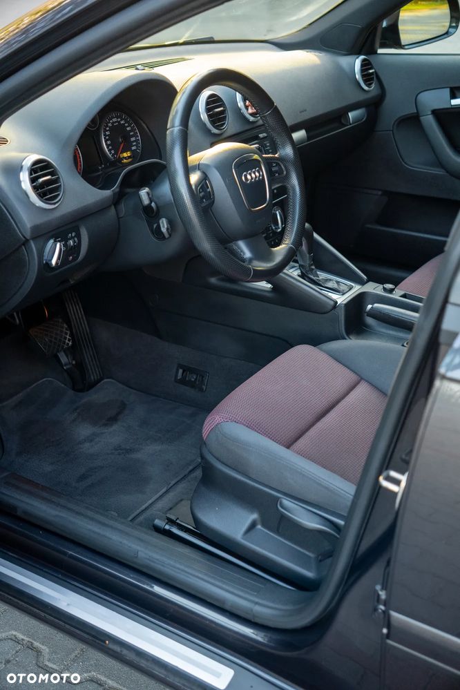 Audi A3 Sportback 2.0 TDI DSG Ambition - 20