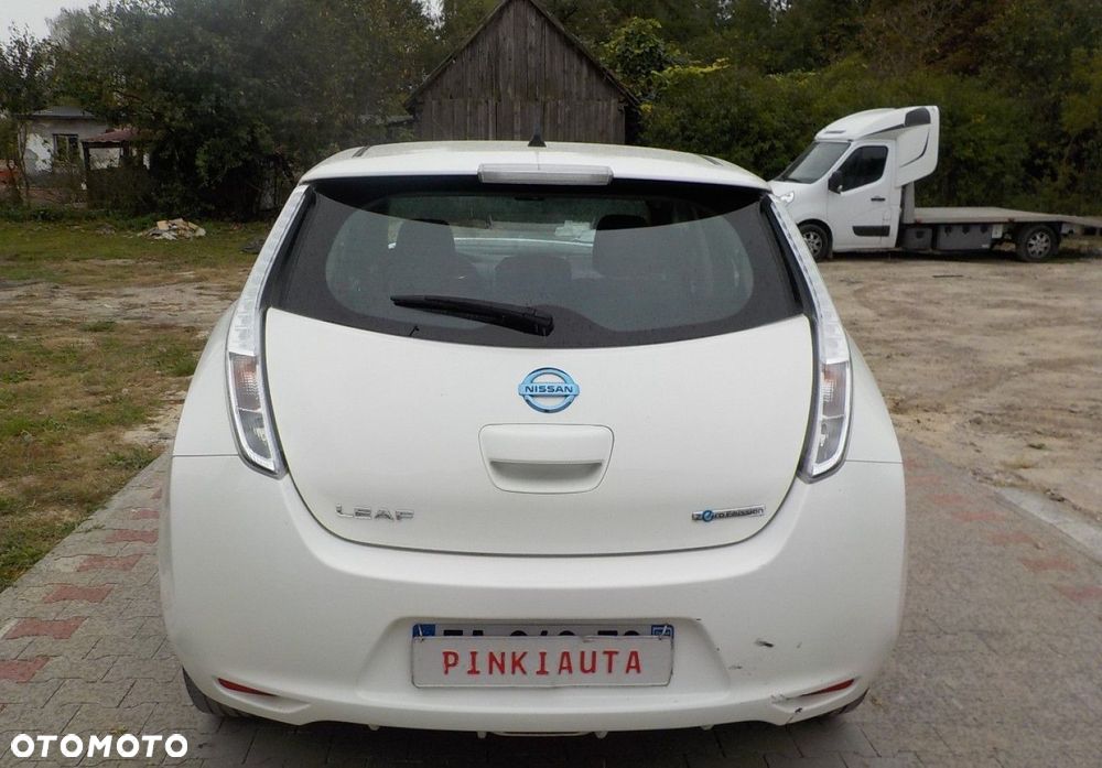 Nissan Leaf - 11