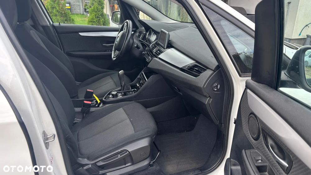 BMW Seria 2 216i GPF Sport Line - 11