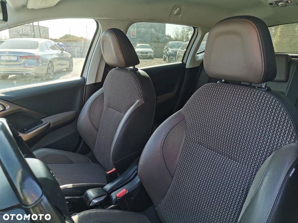 Peugeot 2008 e-HDi FAP 115 STOP & START Allure - 14