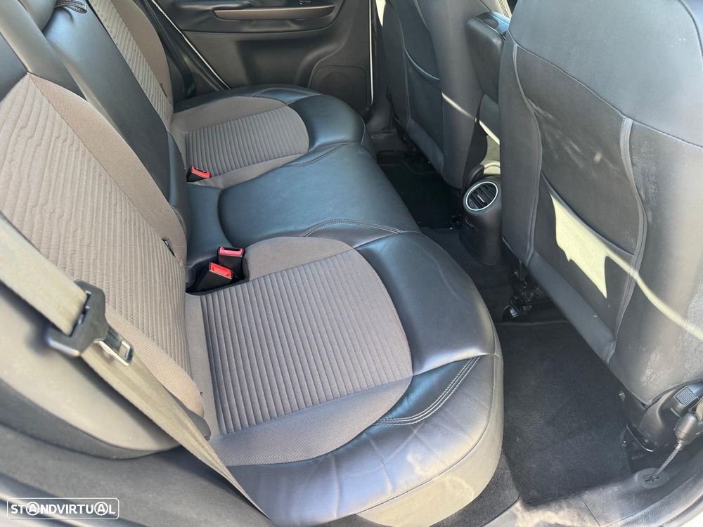 Alfa Romeo Giulietta 1.6 JTDM - 8