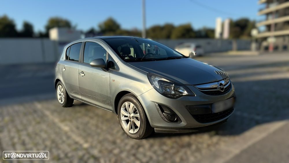 Opel Corsa 1.2 Enjoy S/S - 4