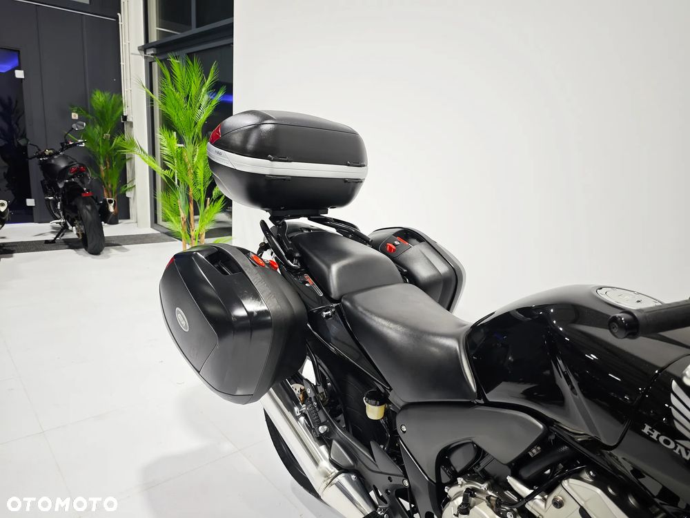 Honda CBF - 8