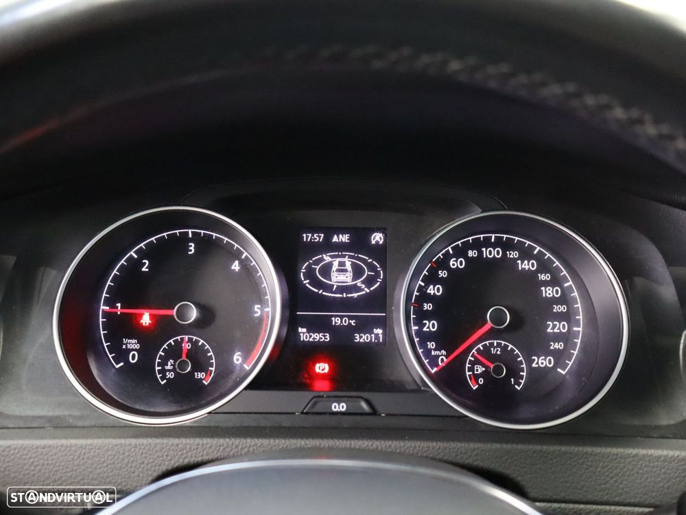VW Golf Variant 1.6 TDi Confortline - 13
