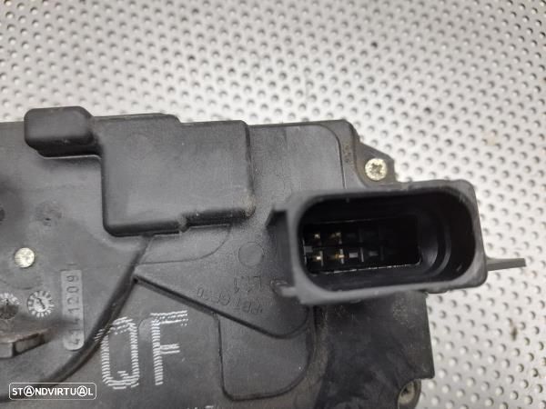 Fecho Porta Frente Esq Opel Astra H (A04) - 5