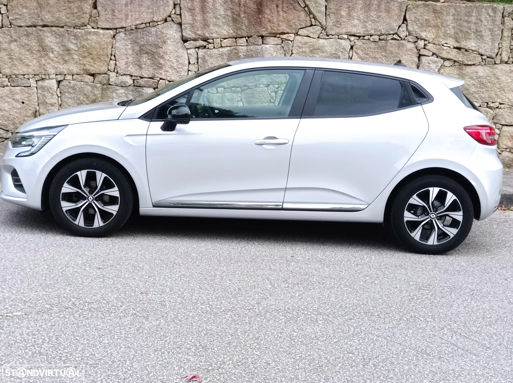 Renault Clio 1.0 TCe Evolution Bi-Fuel - 7