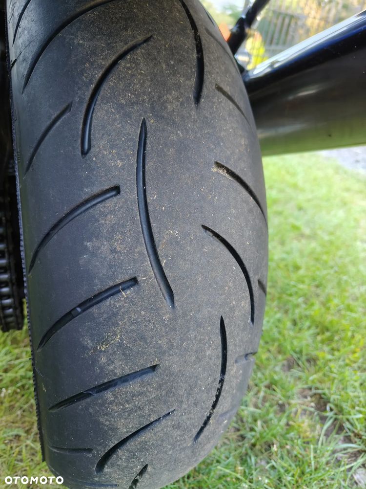 Honda CBR - 7
