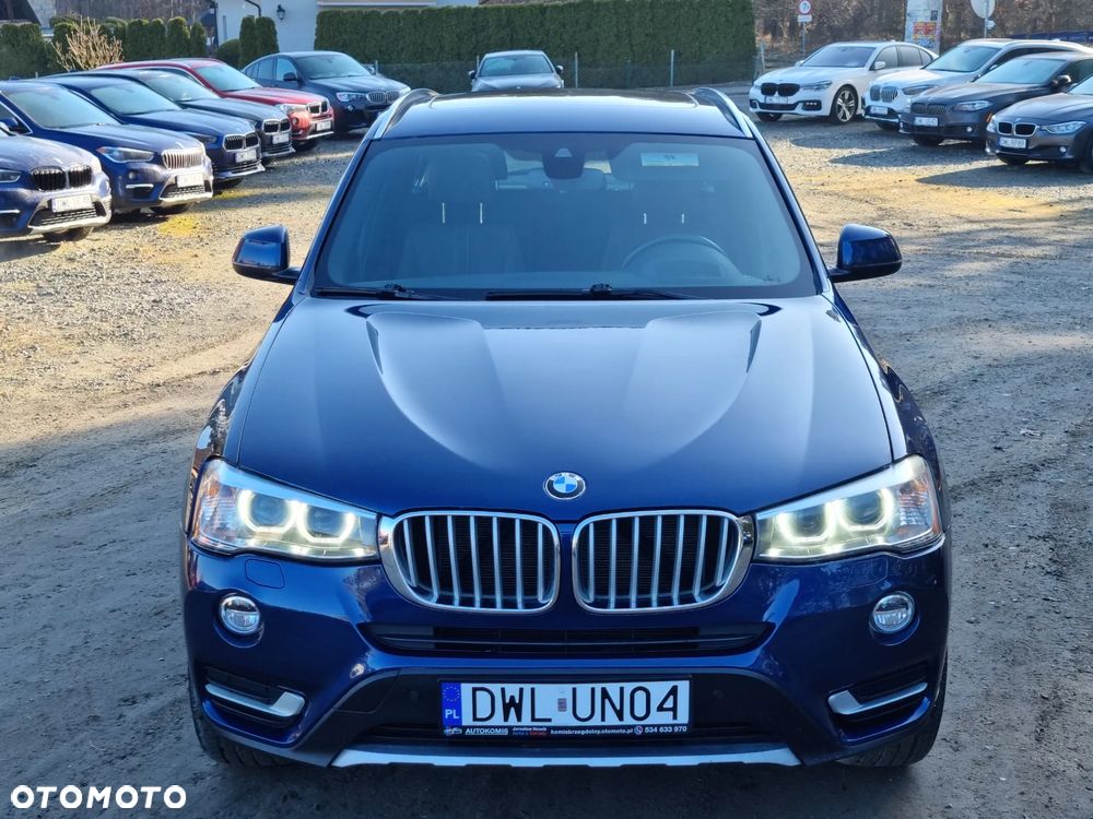 BMW X3 28i xDrive - 3