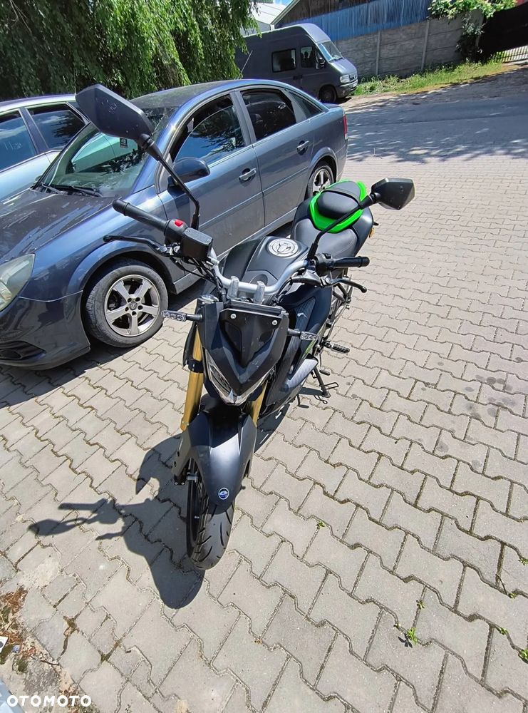 QJMOTOR SRK 125S - 1