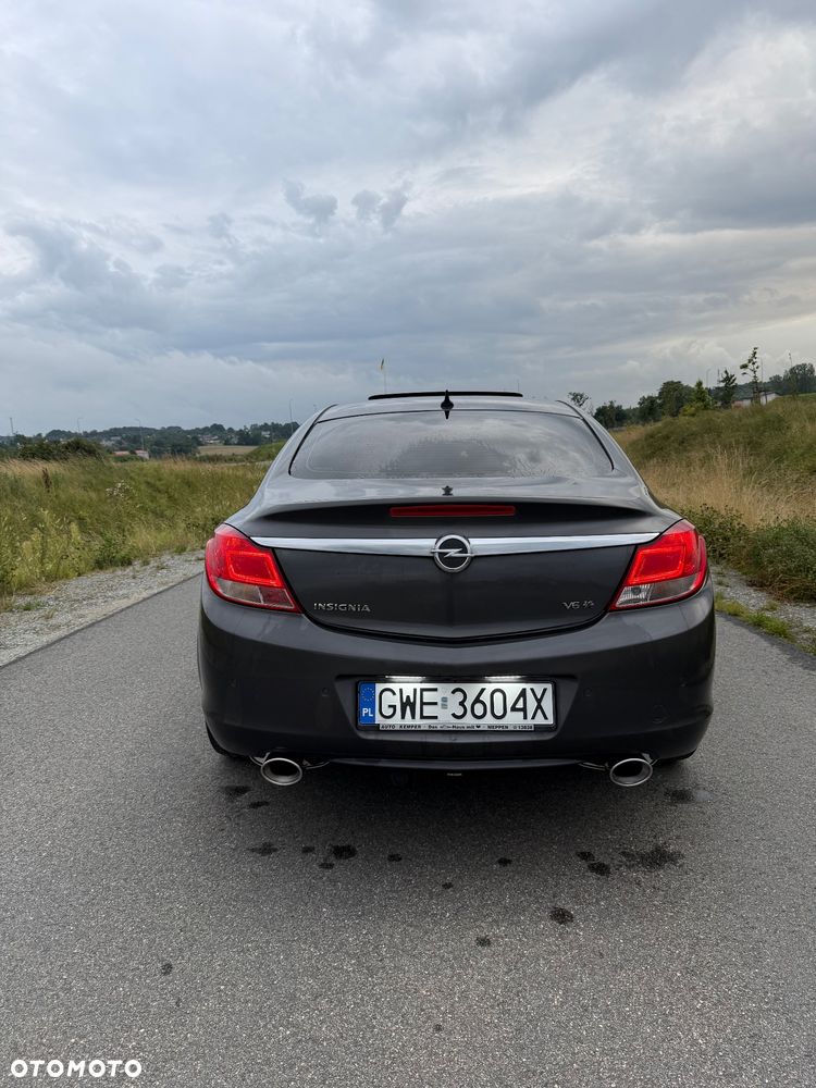 Opel Insignia 2.8 V6 Turbo 4x4 Automatik Cosmo - 9