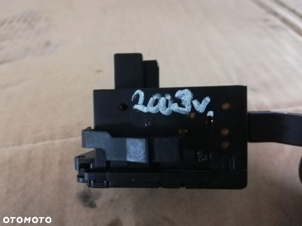 PRZEŁĄCZNIK WYCIERACZEK OPEL MERIVA A 09185417 OE - 2