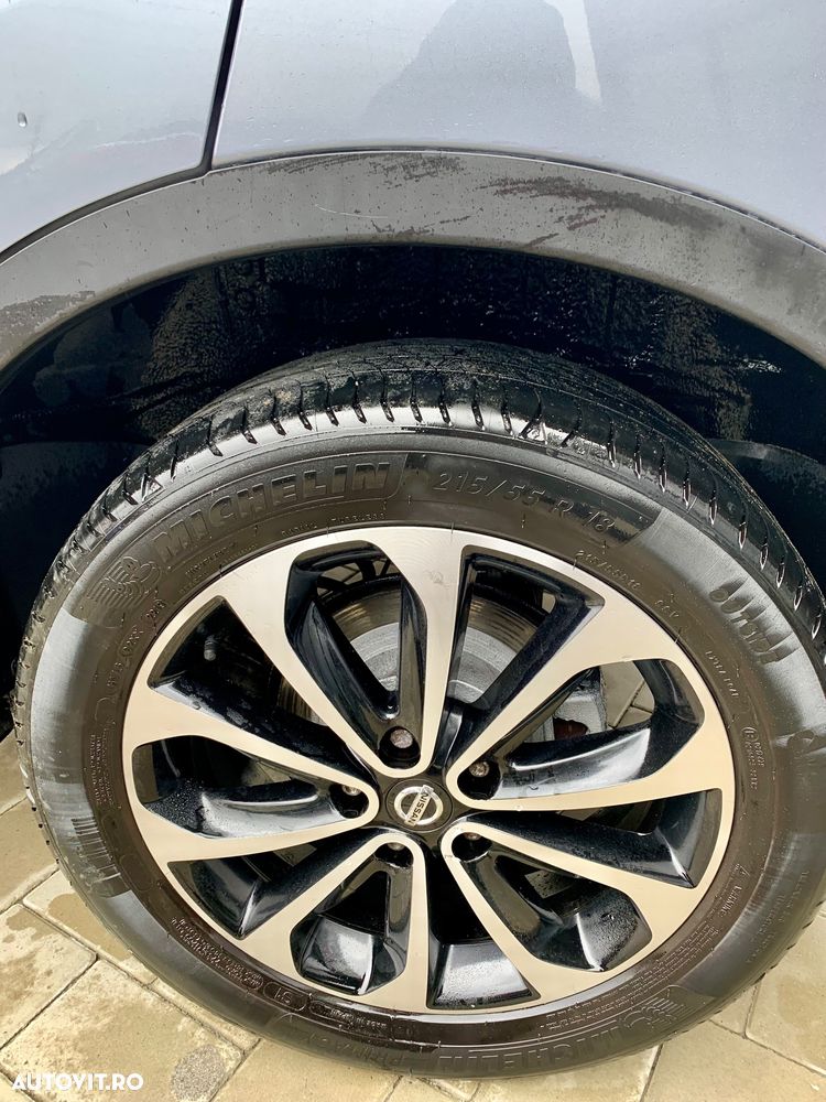 Nissan Qashqai 1.6 DCI DPF Start/Stop acenta - 13