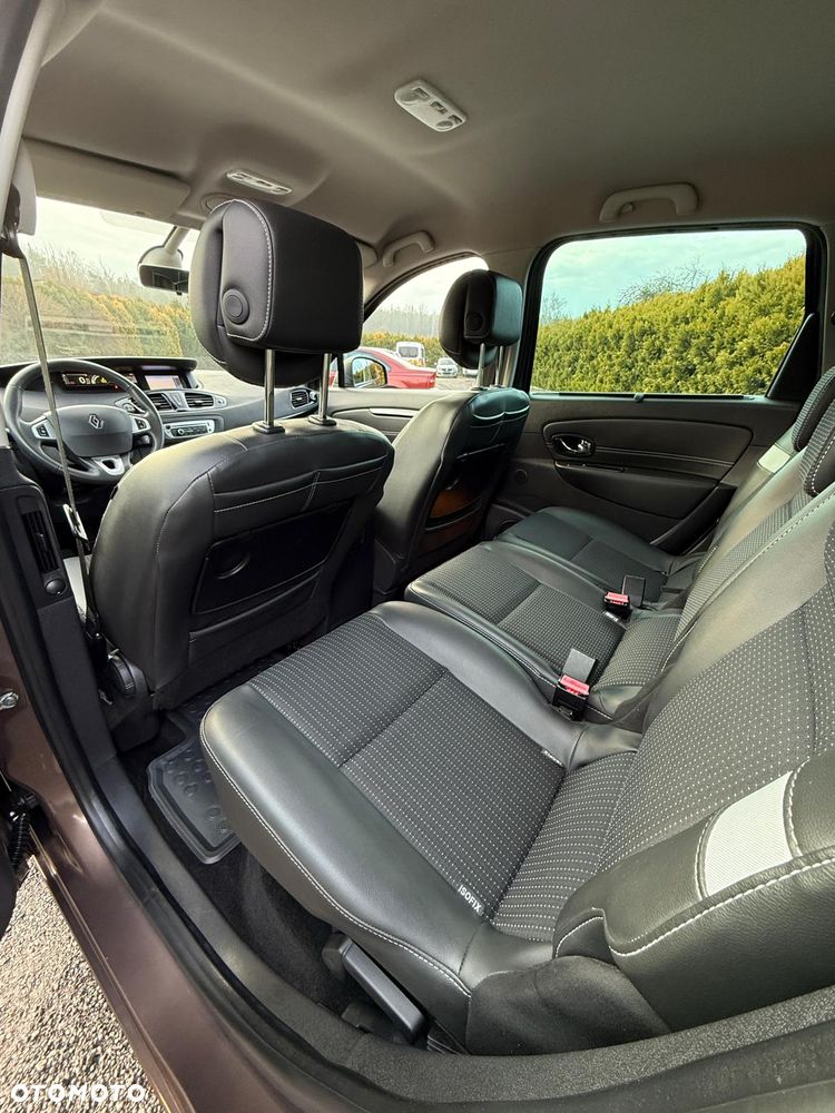 Renault Grand Scenic TCe 130 Bose Edition - 29