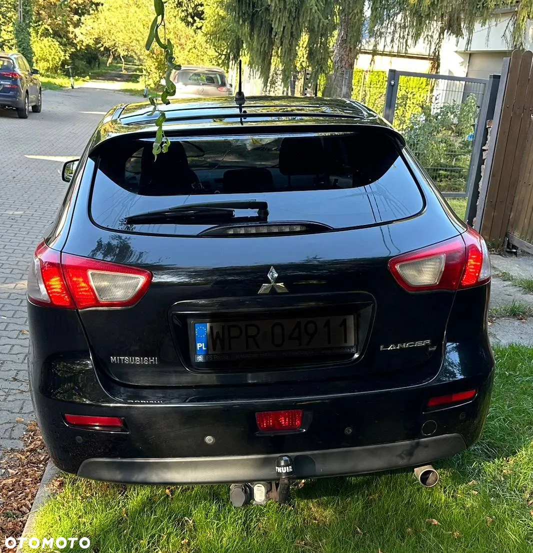 Mitsubishi Lancer 1.8 Invite CVT - 5