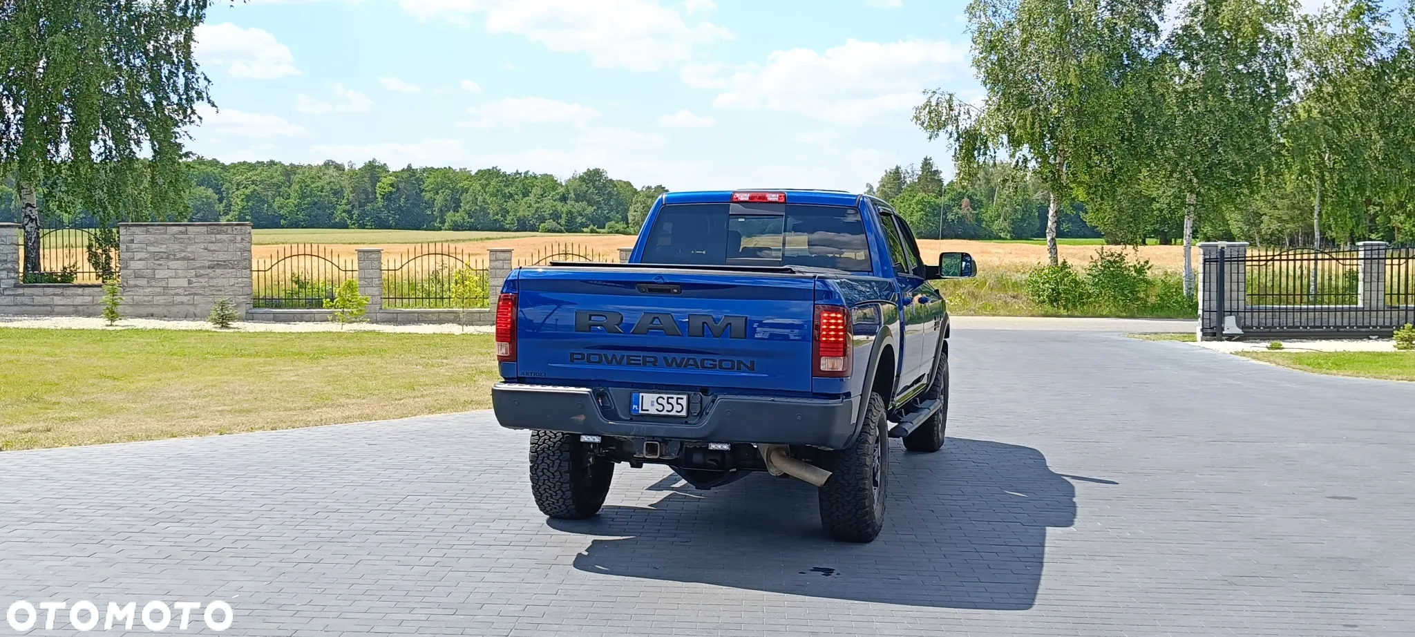 RAM 2500 - 13