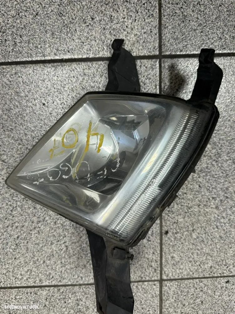 Farol nevoeiro peugeot 407 esquerdo - 1
