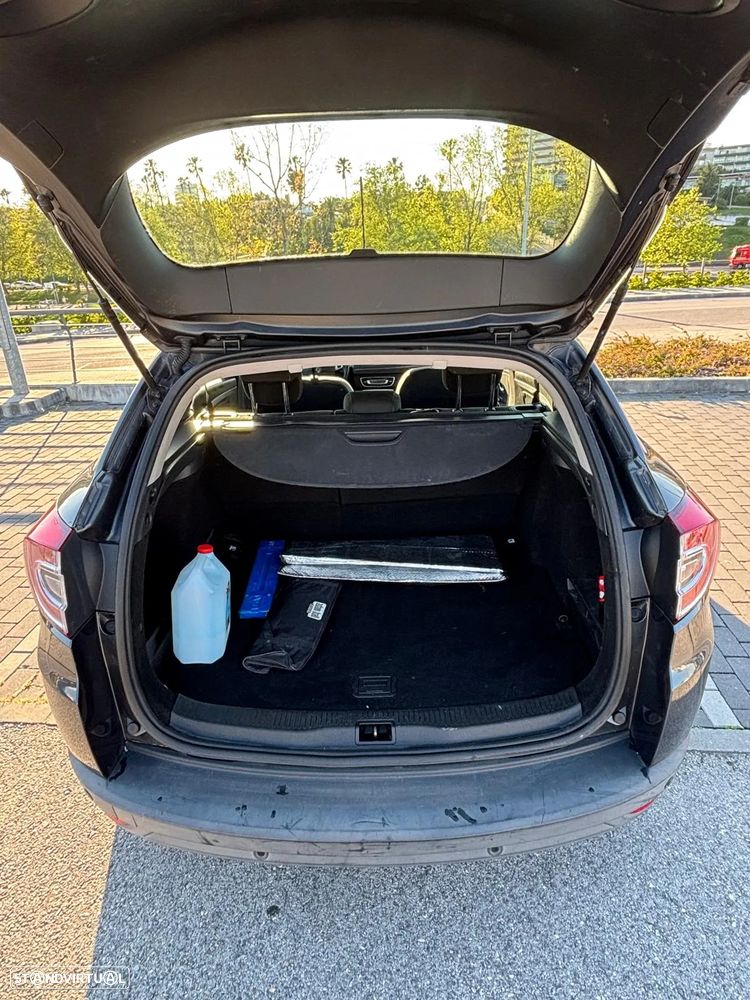 Renault Mégane Sport Tourer - 11