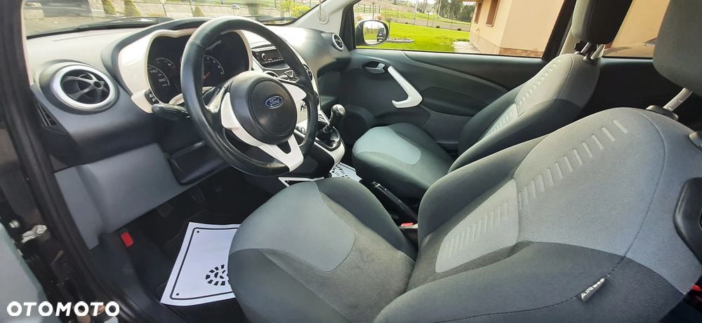 Ford KA - 28