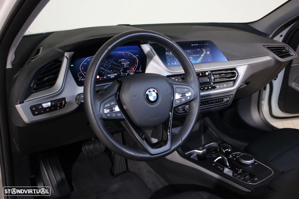 BMW 116 i Aut. - 8