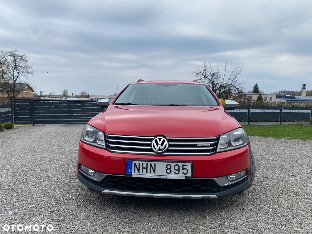 Volkswagen Passat Alltrack 2.0 TDI 4Motion DSG BlueMotion Tec - 14