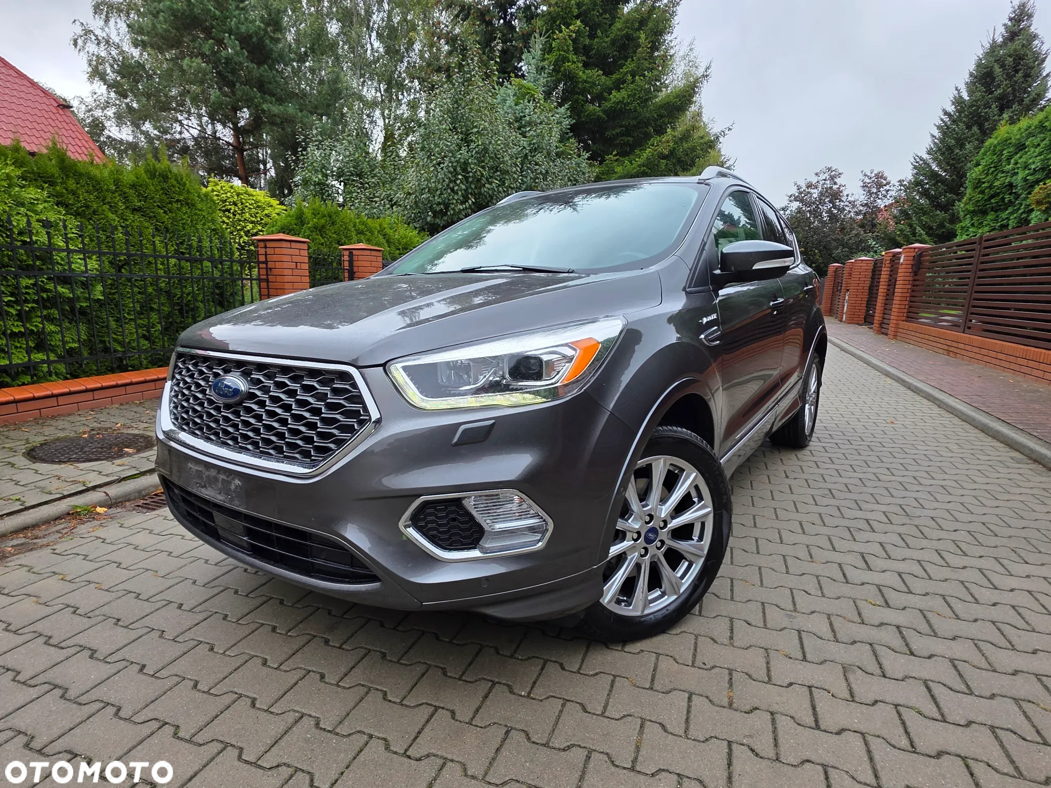 Ford Kuga - 23
