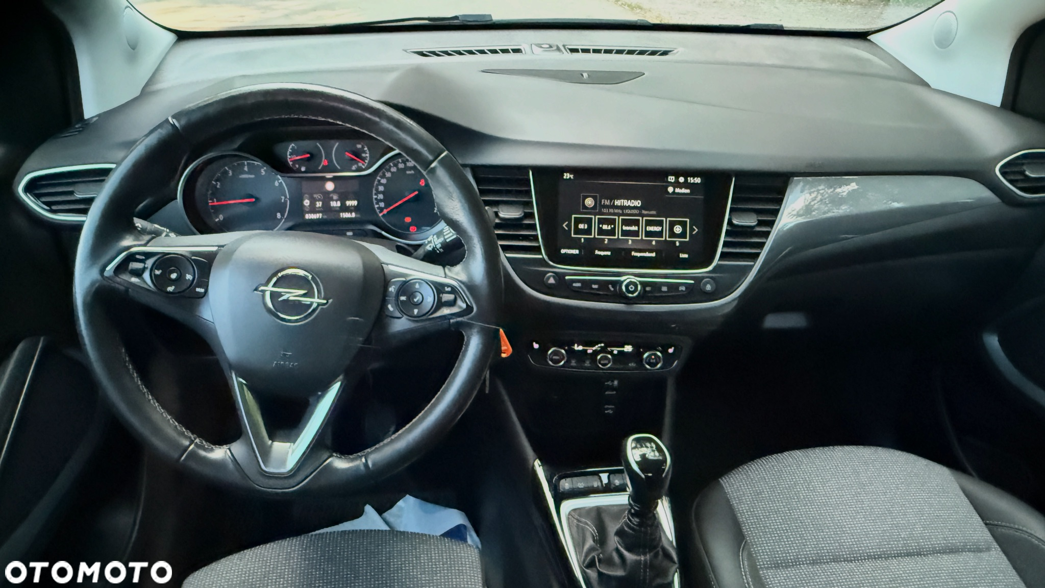 Opel Crossland X - 15