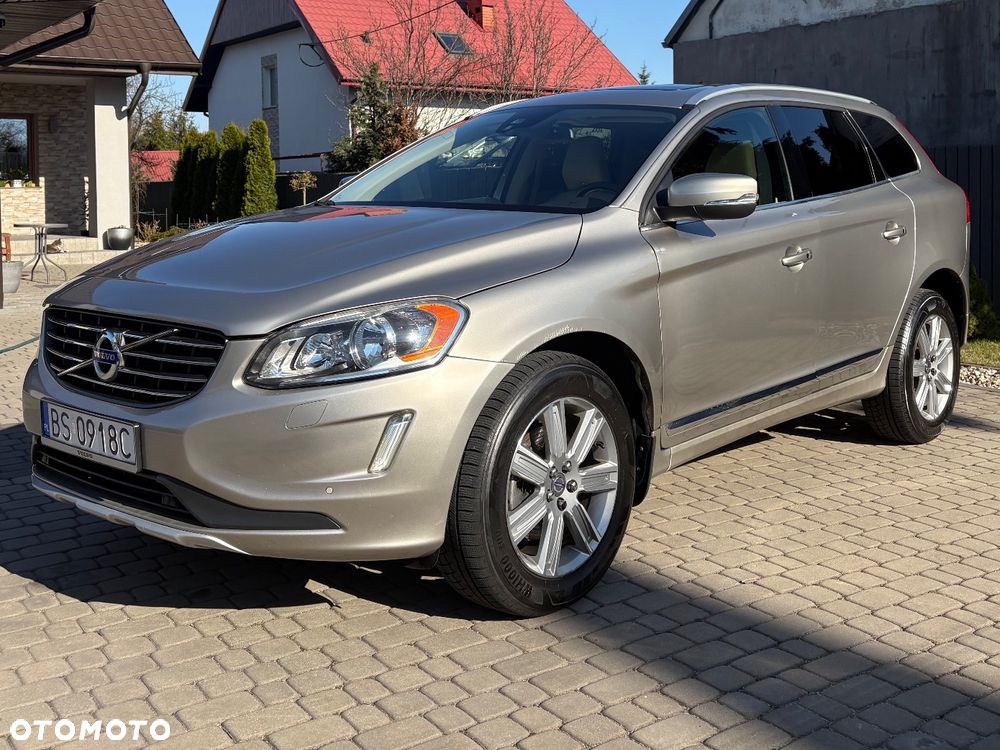 Volvo XC 60 - 1