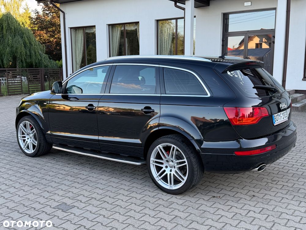 Audi Q7 - 8