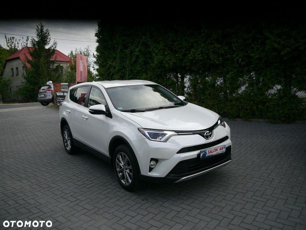 Toyota RAV4 2.0 D-4D 4x2 Start-Stop Comfort - 3