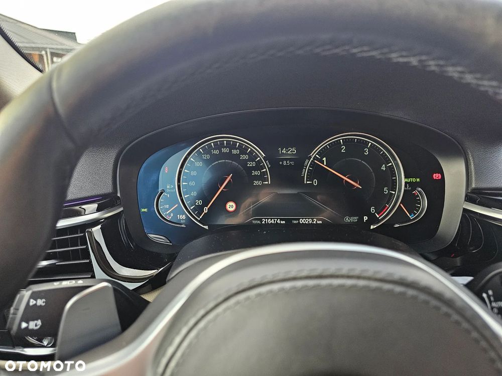 BMW Seria 5 520d xDrive Sport Line sport - 15