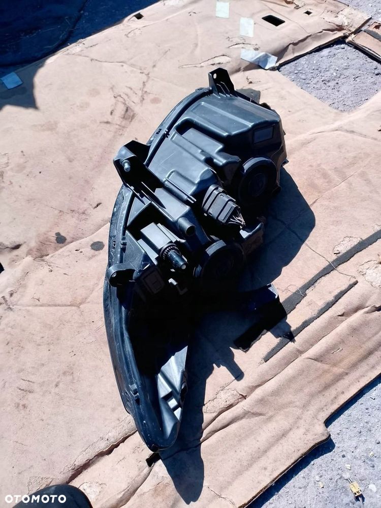 prawy reflektor mondeo mk5 2016 rok kompletny wersja uk - 2