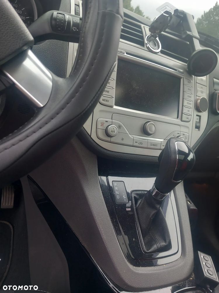 Ford Kuga 2.0 TDCi 4WD Titanium - 6